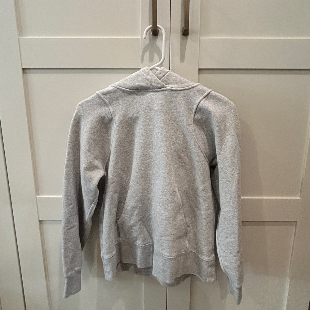 Lululemon Athletica Gray Sweatshirt Crew Neck Casual